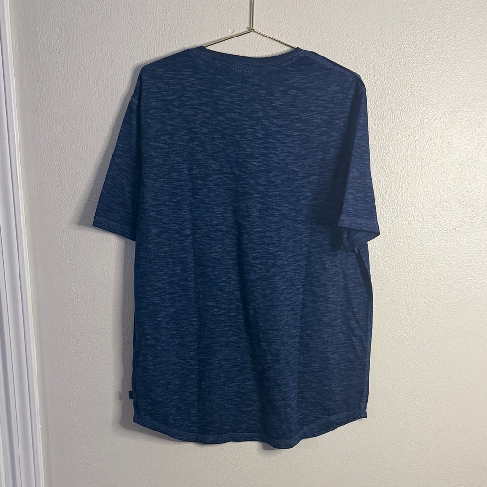 Men’s L Buffalo Jeans Blue Short Sleeve Henley Shirt - Picture 3 of 4